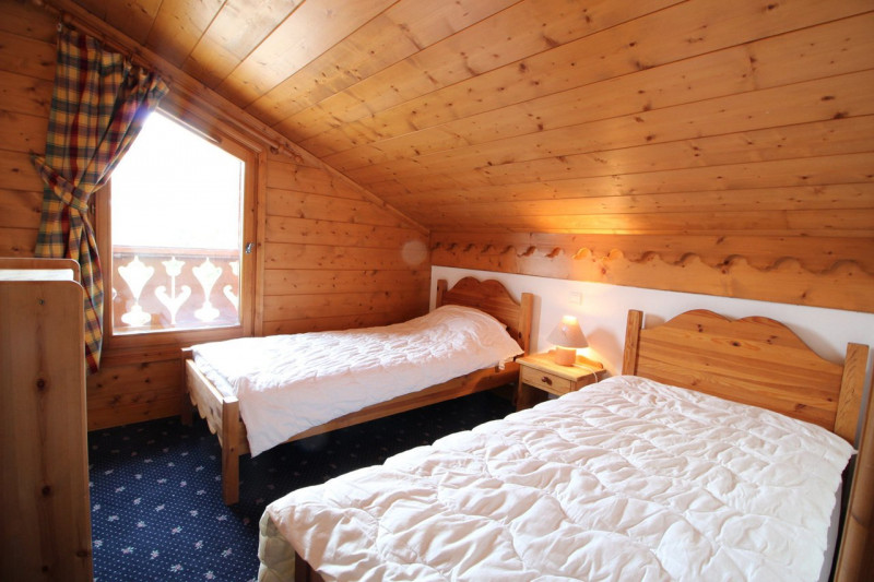 _clients_227430004_photos_104i_8860280