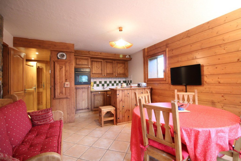 _clients_227430004_photos_107g_8797219