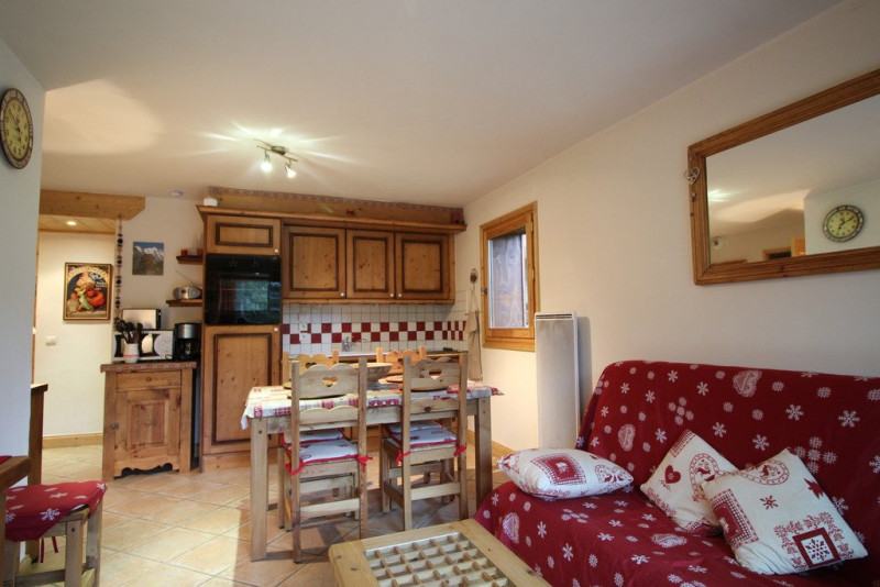 _clients_227430004_photos_110g_8712532