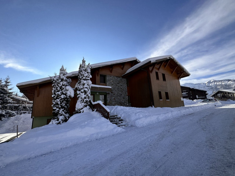 _clients_227430004_photos_111n_8920825