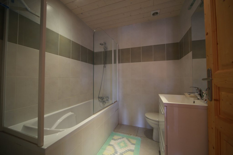 _clients_227430004_photos_11c_8888445