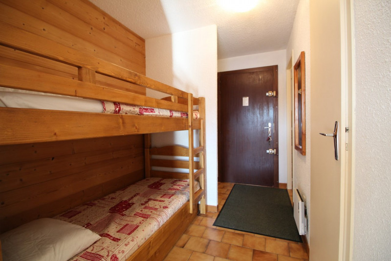 _clients_227430004_photos_134d_8777410 _clients_227430004_photos_134d_8777410