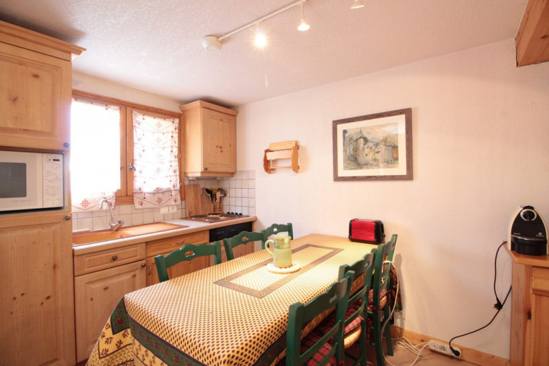 _clients_227430004_photos_145e_8877915