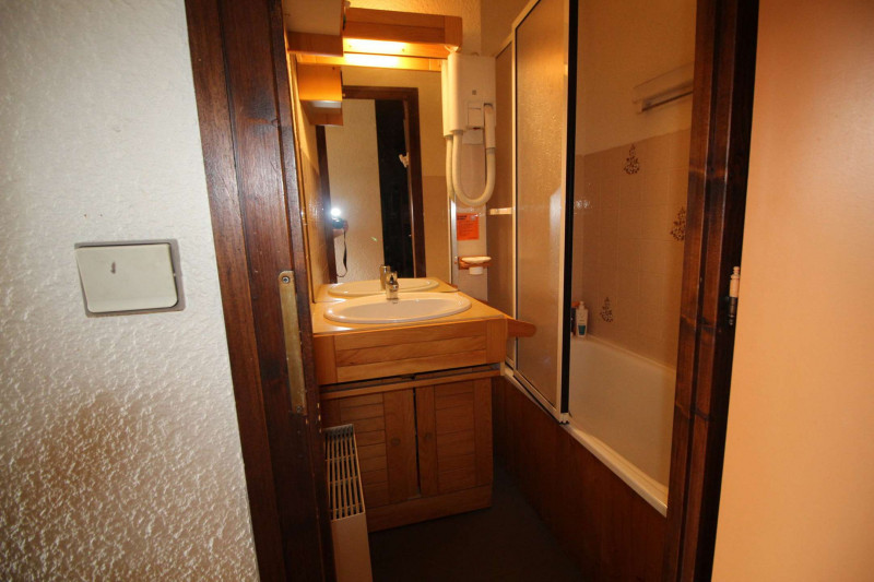 _clients_227430004_photos_155c_8664090 _clients_227430004_photos_155c_8664090