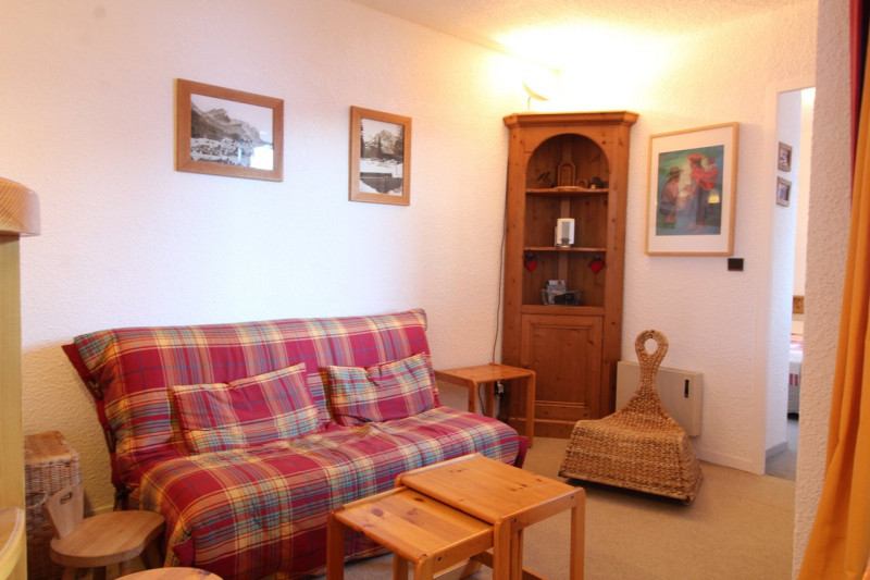 _clients_227430004_photos_15b_8768588 _clients_227430004_photos_15b_8768588