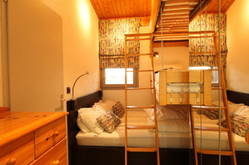 _clients_227430004_photos_16f_8648643