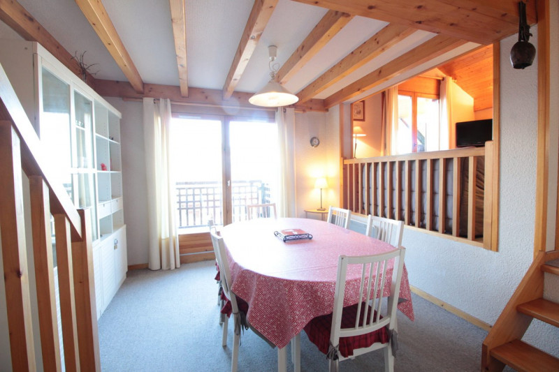 _clients_227430004_photos_187c_8908415