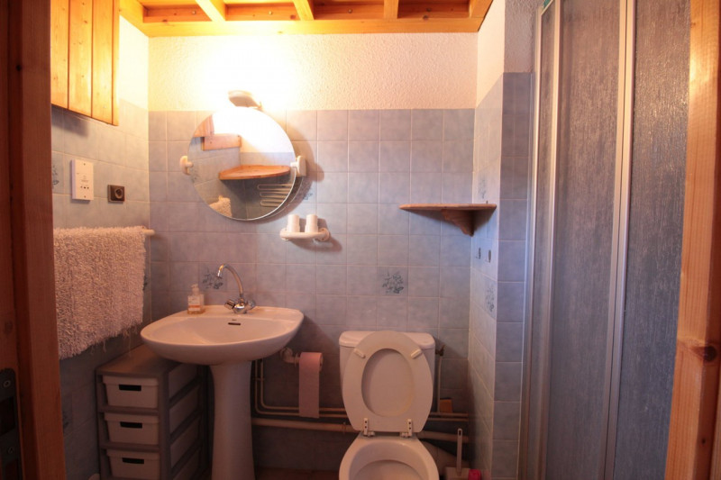 _clients_227430004_photos_187k_8930047