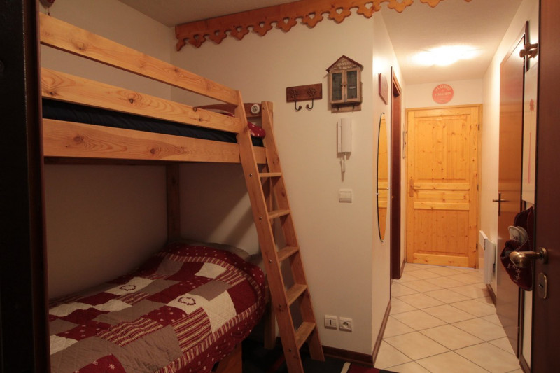 _clients_227430004_photos_189f_8764447