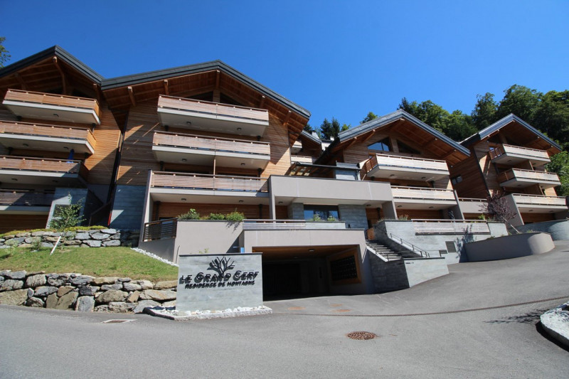 _clients_227430004_photos_192k_8677275 _clients_227430004_photos_192k_8677275