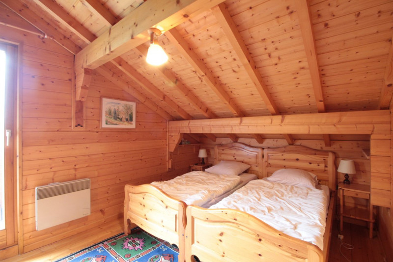 _clients_227430004_photos_200f_8705679