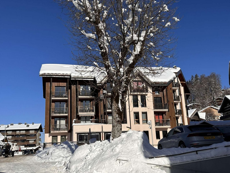 _clients_227430004_photos_240l_8744638