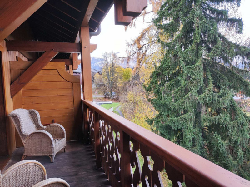 _clients_227430004_photos_243j_8876344