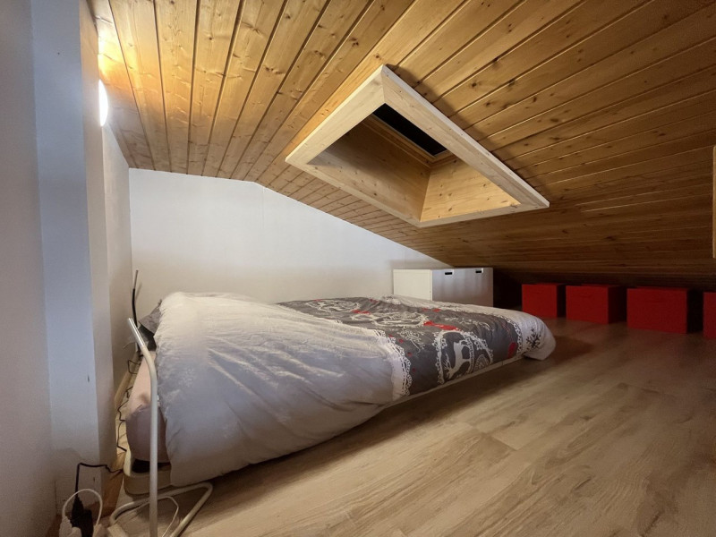 _clients_227430004_photos_245j_8956613