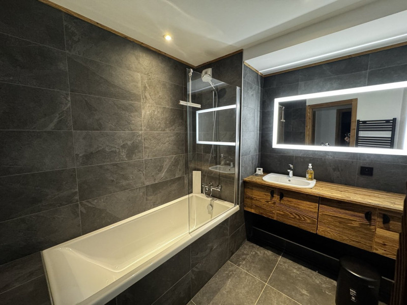 _clients_227430004_photos_246e_8874210