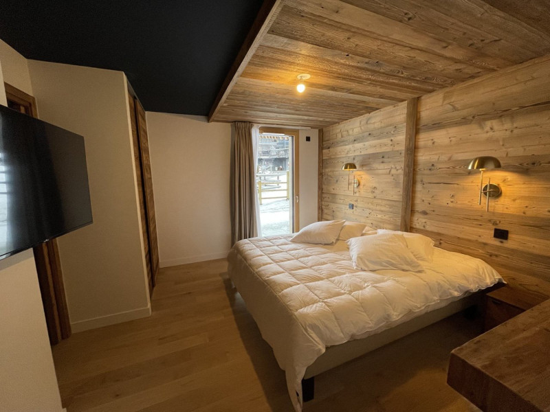 _clients_227430004_photos_251d_8939175