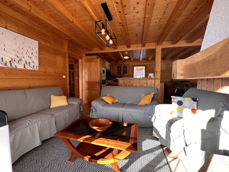 _clients_227430004_photos_253o_8878606