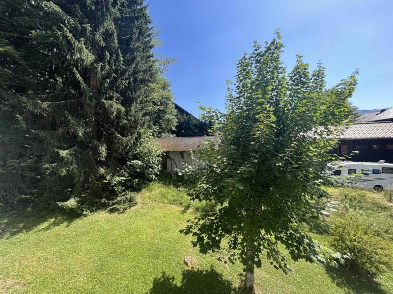 _clients_227430004_photos_266k_8848453