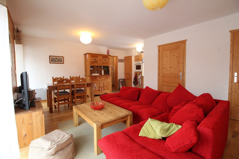 _clients_227430004_photos_2b_8775660 _clients_227430004_photos_2b_8775660