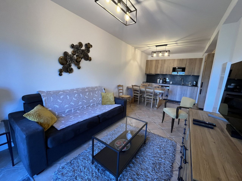 _clients_227430004_photos_31a_8967733