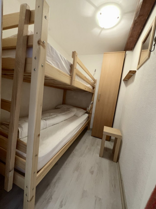 _clients_227430004_photos_37f_8954769