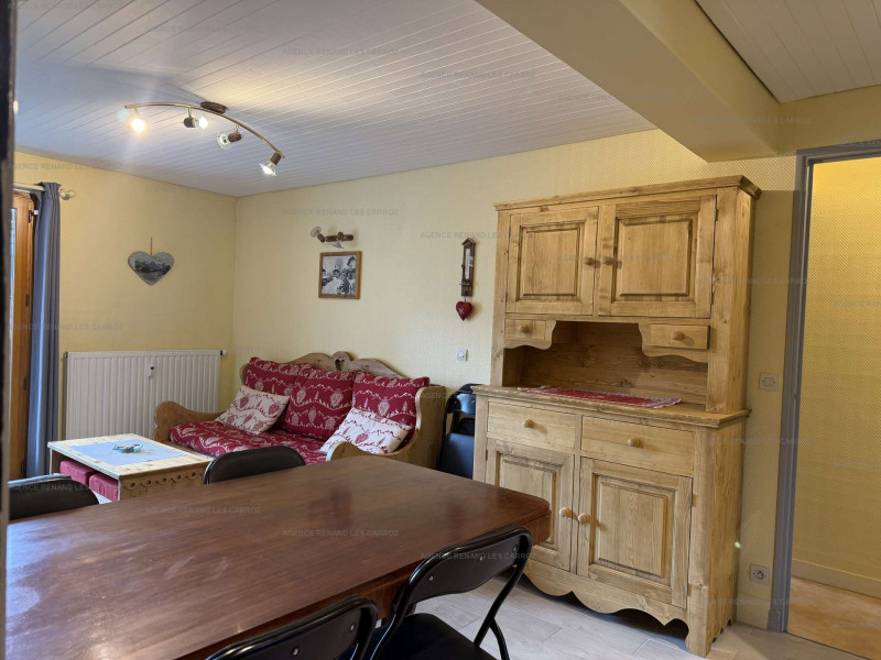 _clients_227430004_photos_383a_8769692