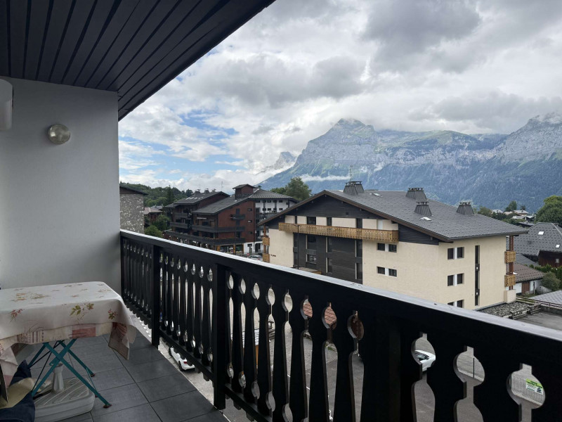 _clients_227430004_photos_383d_8760773