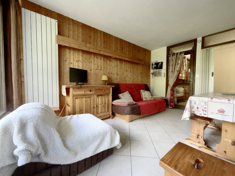 _clients_227430004_photos_48b_8670567 _clients_227430004_photos_48b_8670567