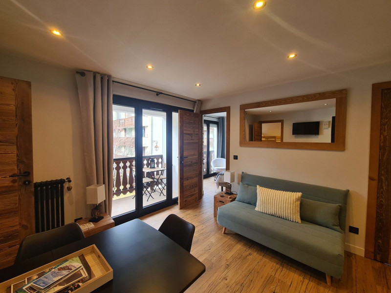 _clients_227430004_photos_50a_8833751