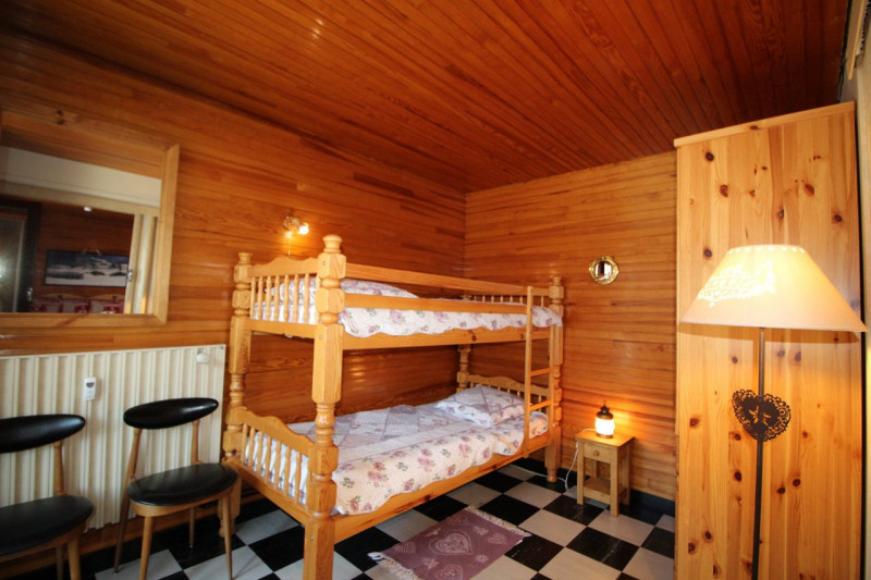 _clients_227430004_photos_51d_8706665