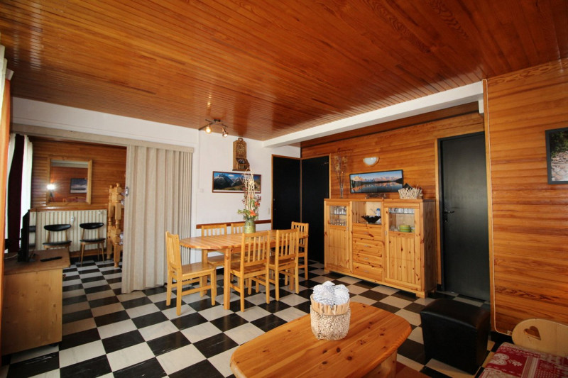 _clients_227430004_photos_51h_8673179 _clients_227430004_photos_51h_8673179