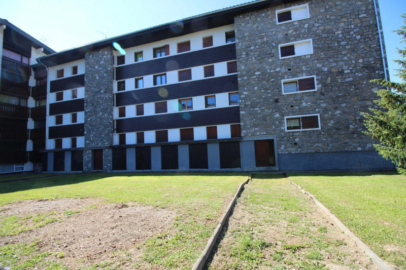 _clients_227430004_photos_51k_8706672