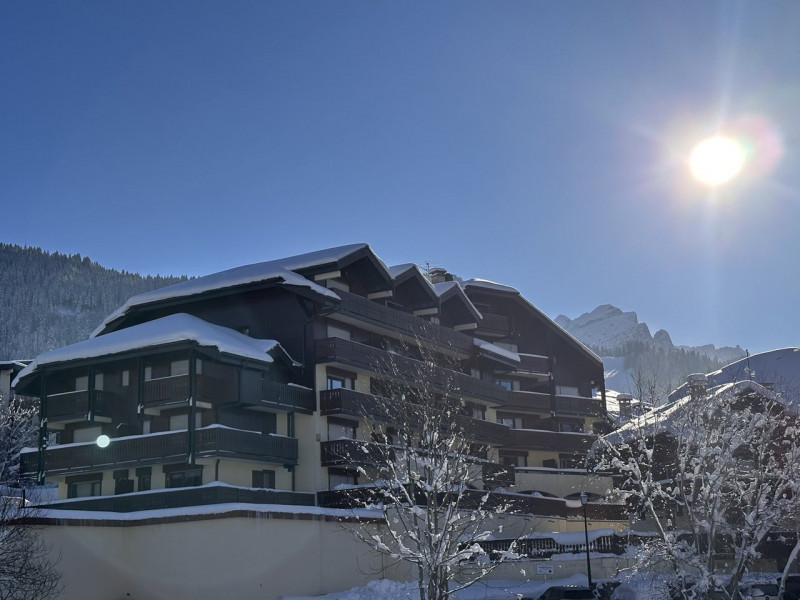 _clients_227430004_photos_56n_9238312