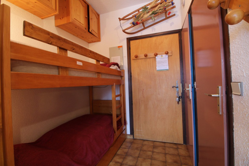 _clients_227430004_photos_59f_8966024