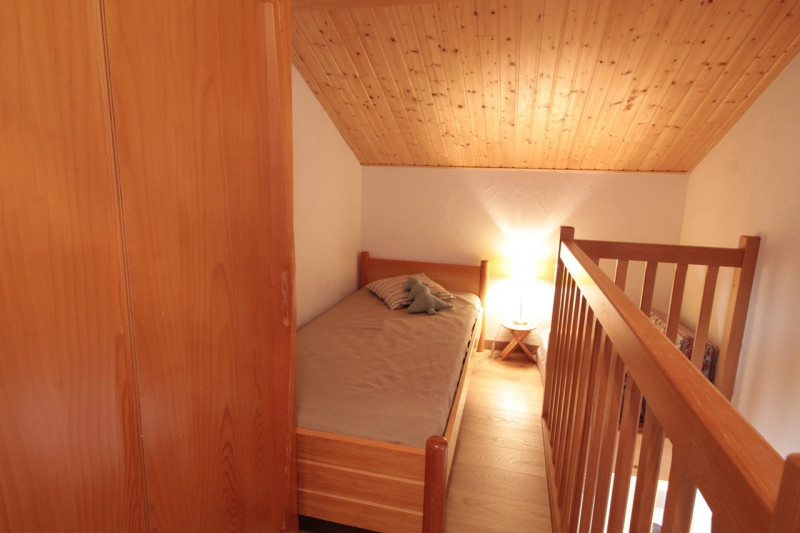 _clients_227430004_photos_65g_8957407