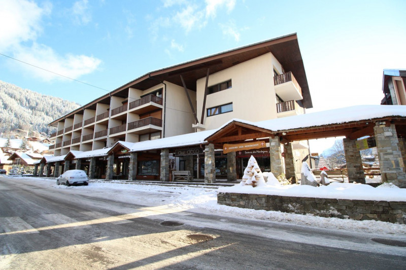 _clients_227430004_photos_67i_8961772