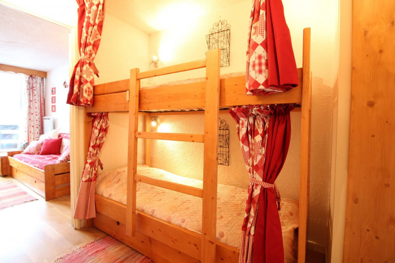 _clients_227430004_photos_72e_8573270 _clients_227430004_photos_72e_8573270