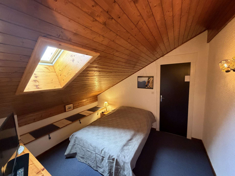 _clients_227430004_photos_79d_8767899