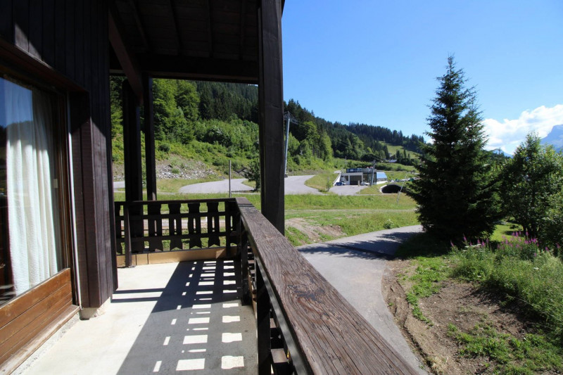 _clients_227430004_photos_82k_8683816