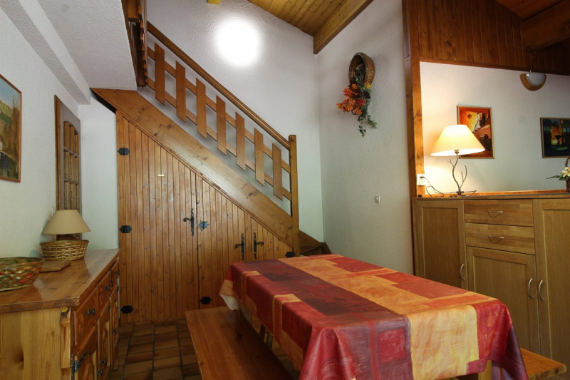 _clients_227430004_photos_84a_8922613