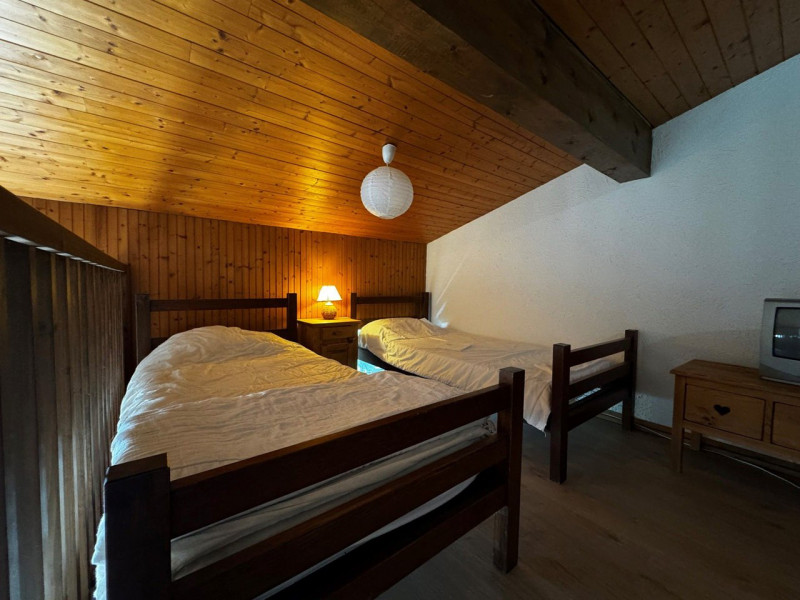 _clients_227430004_photos_96g_8619571 _clients_227430004_photos_96g_8619571