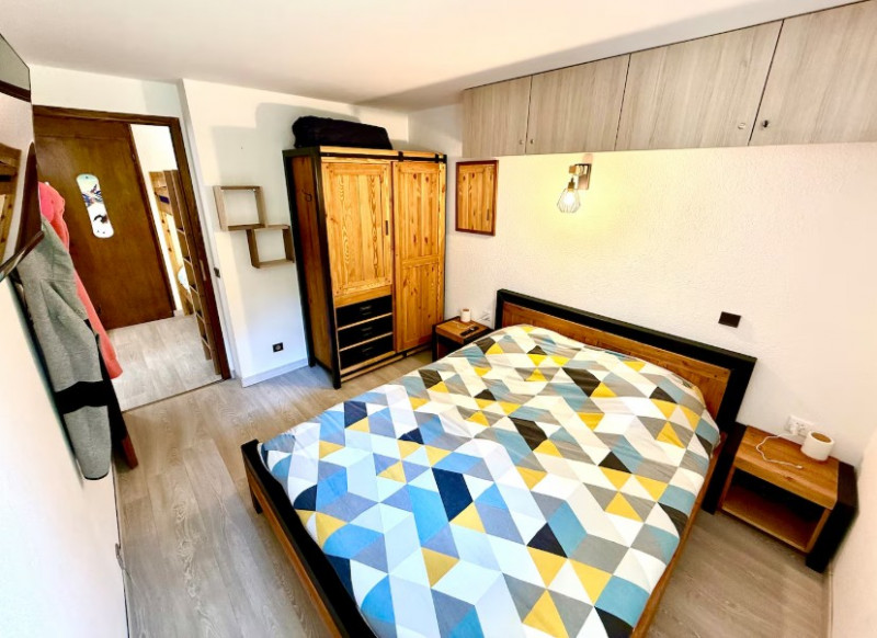 image00019-8601544 image00019-8601544