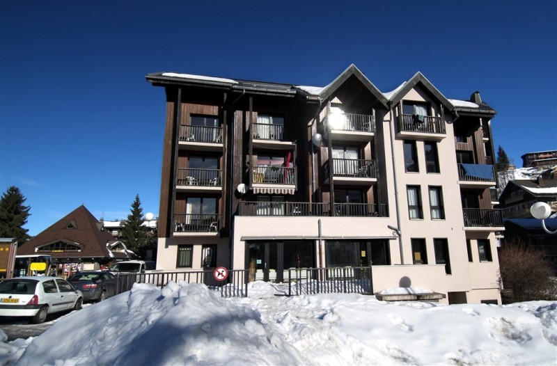 location-hiver-les-carroz-grand-massif-residence-odalys-sunhotel